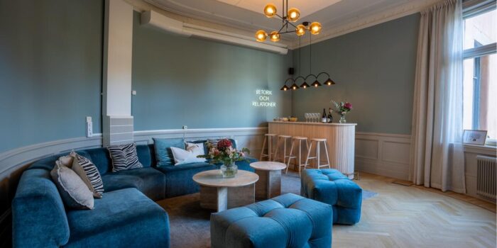 Snacka Snyggt – Loungen – En modern eventlokal i Stockholm city, perfekt för workshops och utbildningar med kommunikativt fokus.